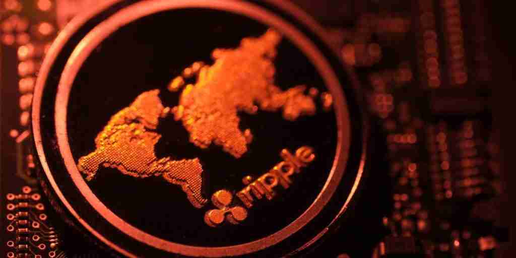 Ripple,XRP和Coinbase:解码鲸鱼动作和EVM创新